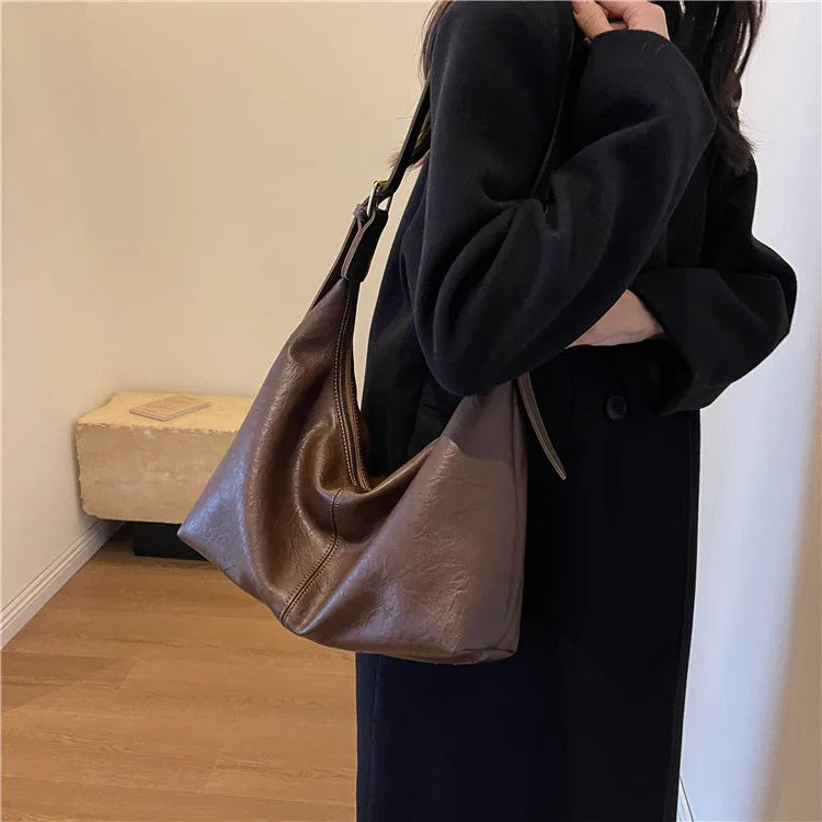 Classic Shoulder Tote