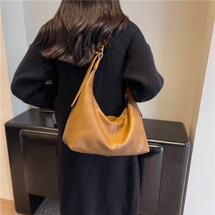 Classic Shoulder Tote